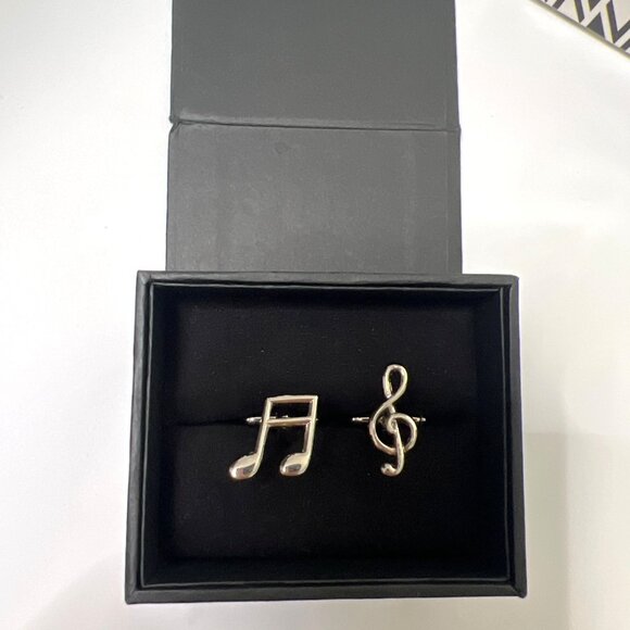 Cufflinks Inc Music Notes Cufflinks Silver Metal Cufflinks - Picture 2 of 6